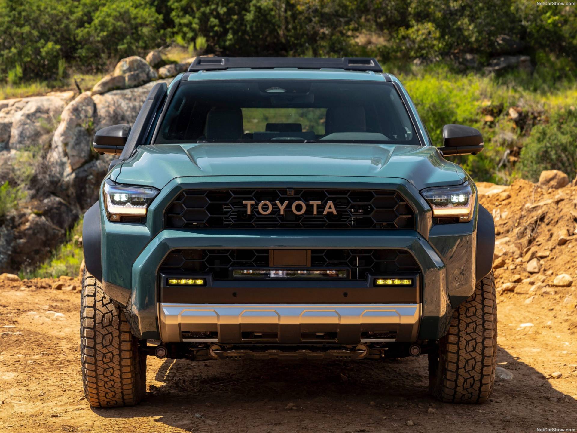 2025 Toyota 4Runner Trailhunter
