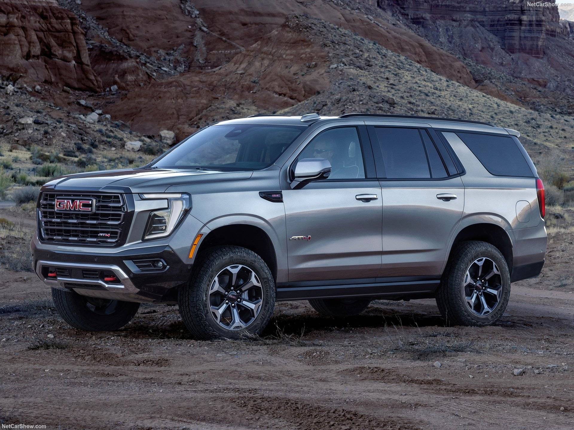 2025 GMC Yukon AT4