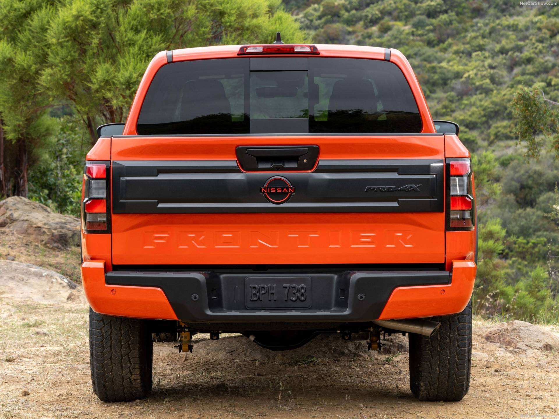 2025 Nissan Frontier