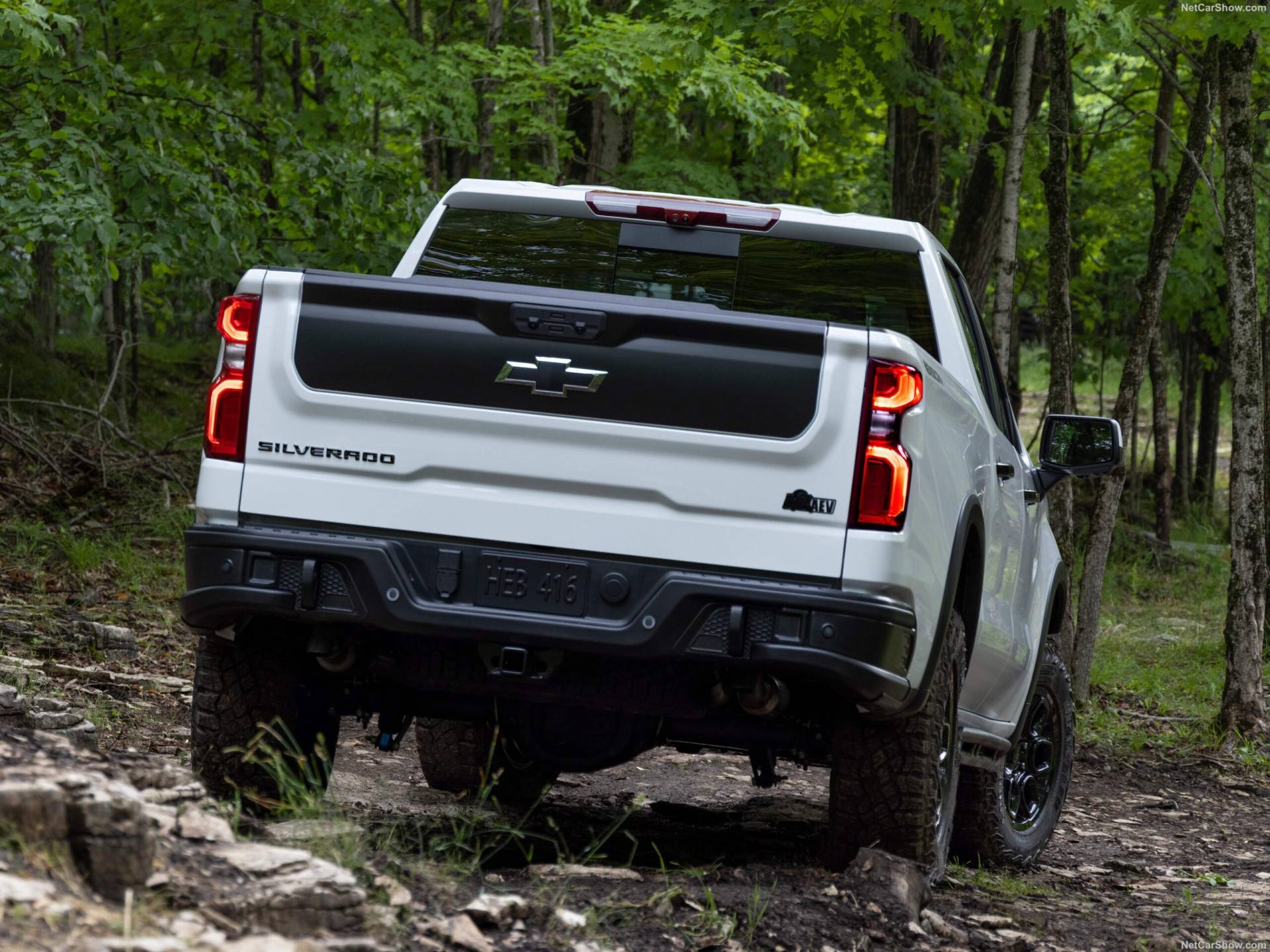 2025 Chevrolet Silverado