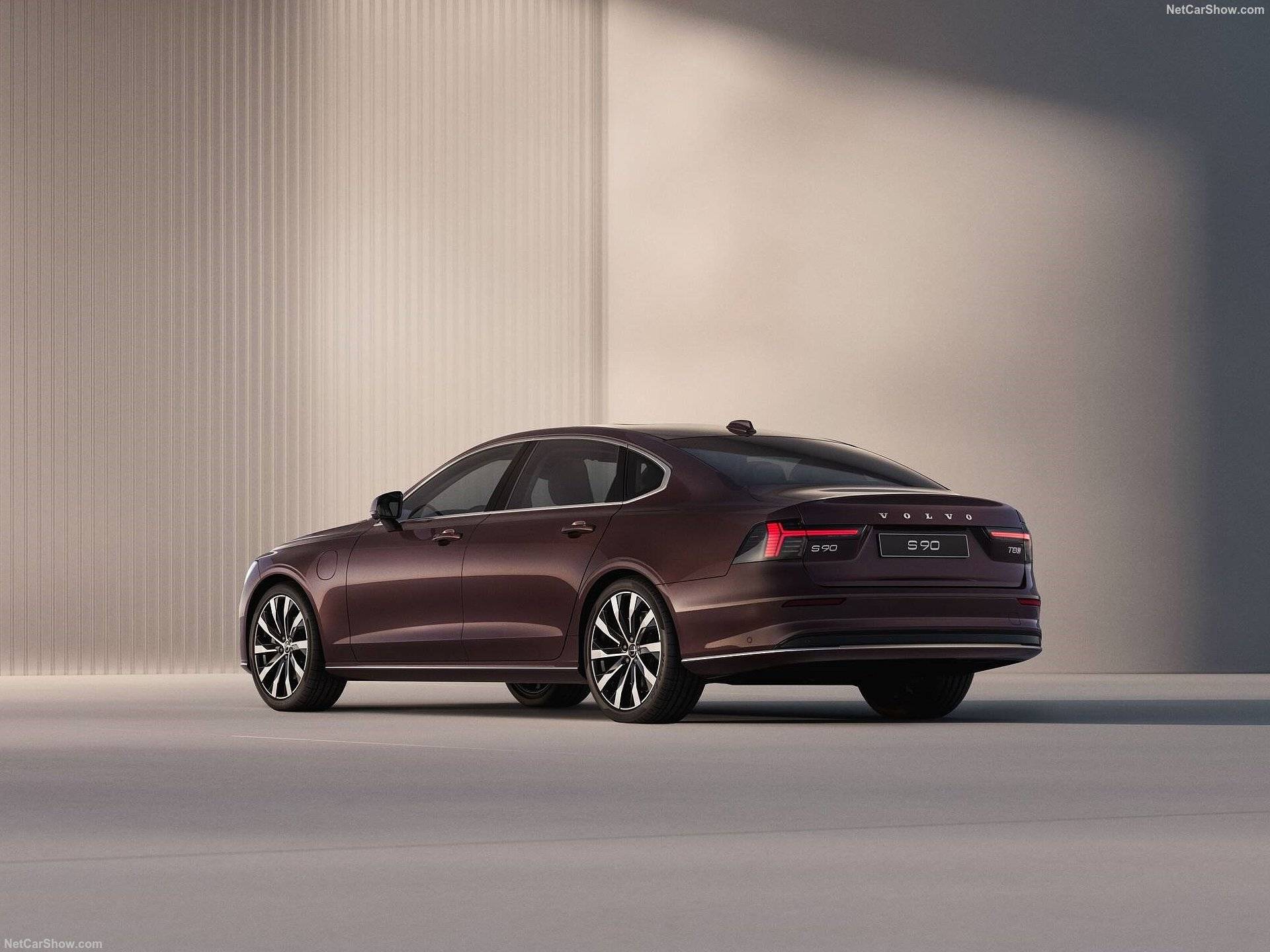 2026 Volvo S90