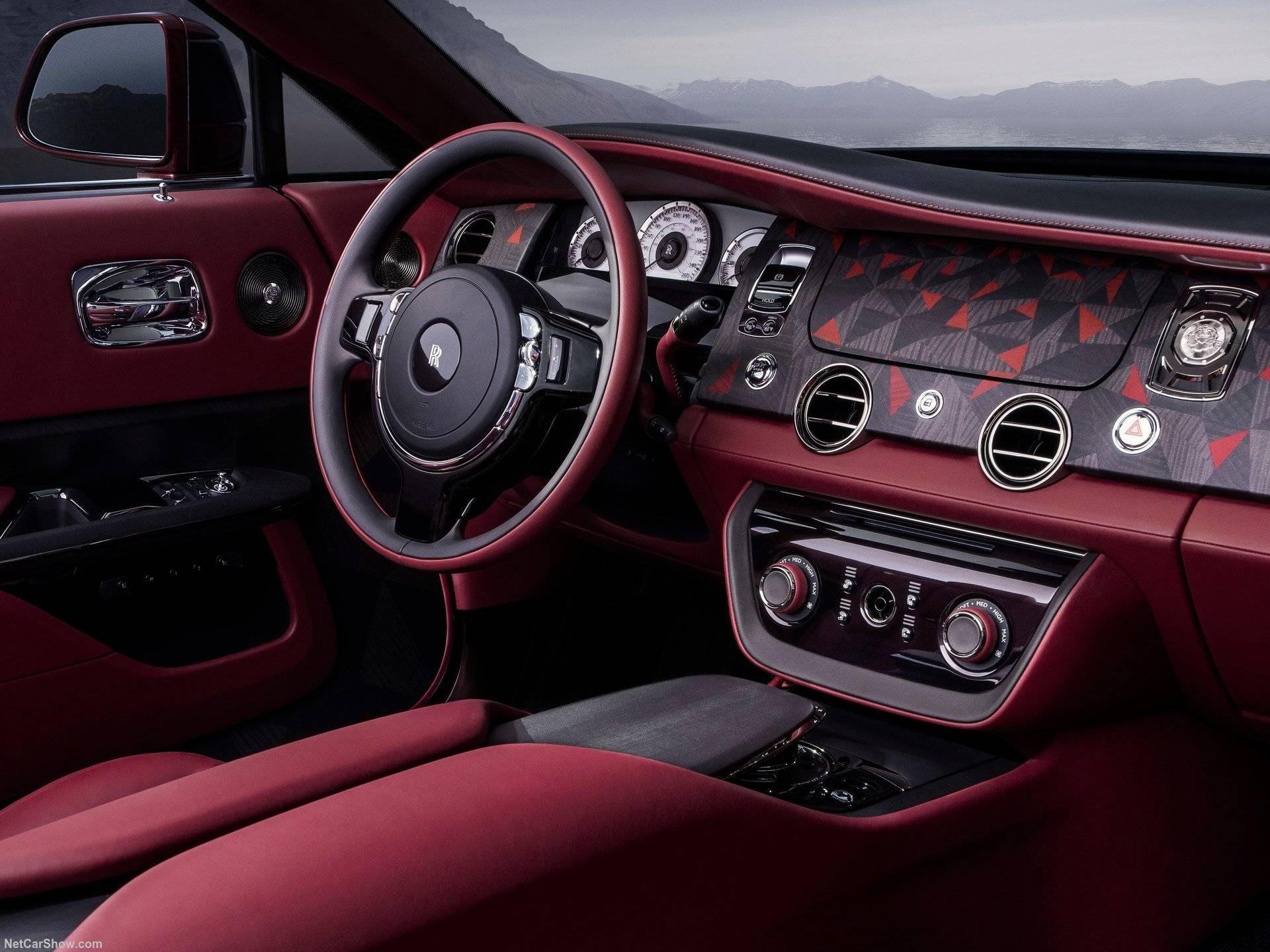 2025 Rolls-Royce Droptail La Rose Noire