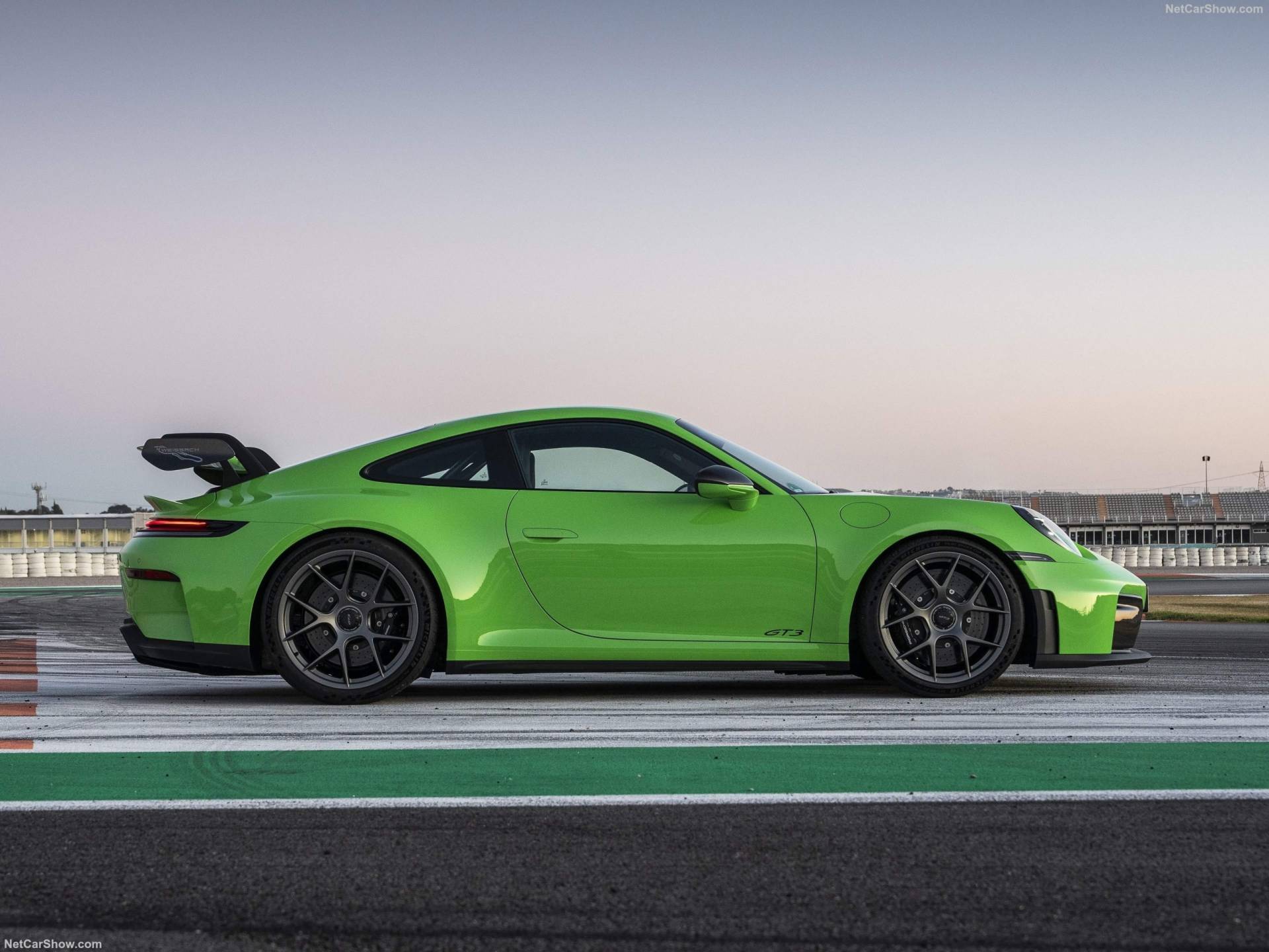 2025 Porsche 911 GT3