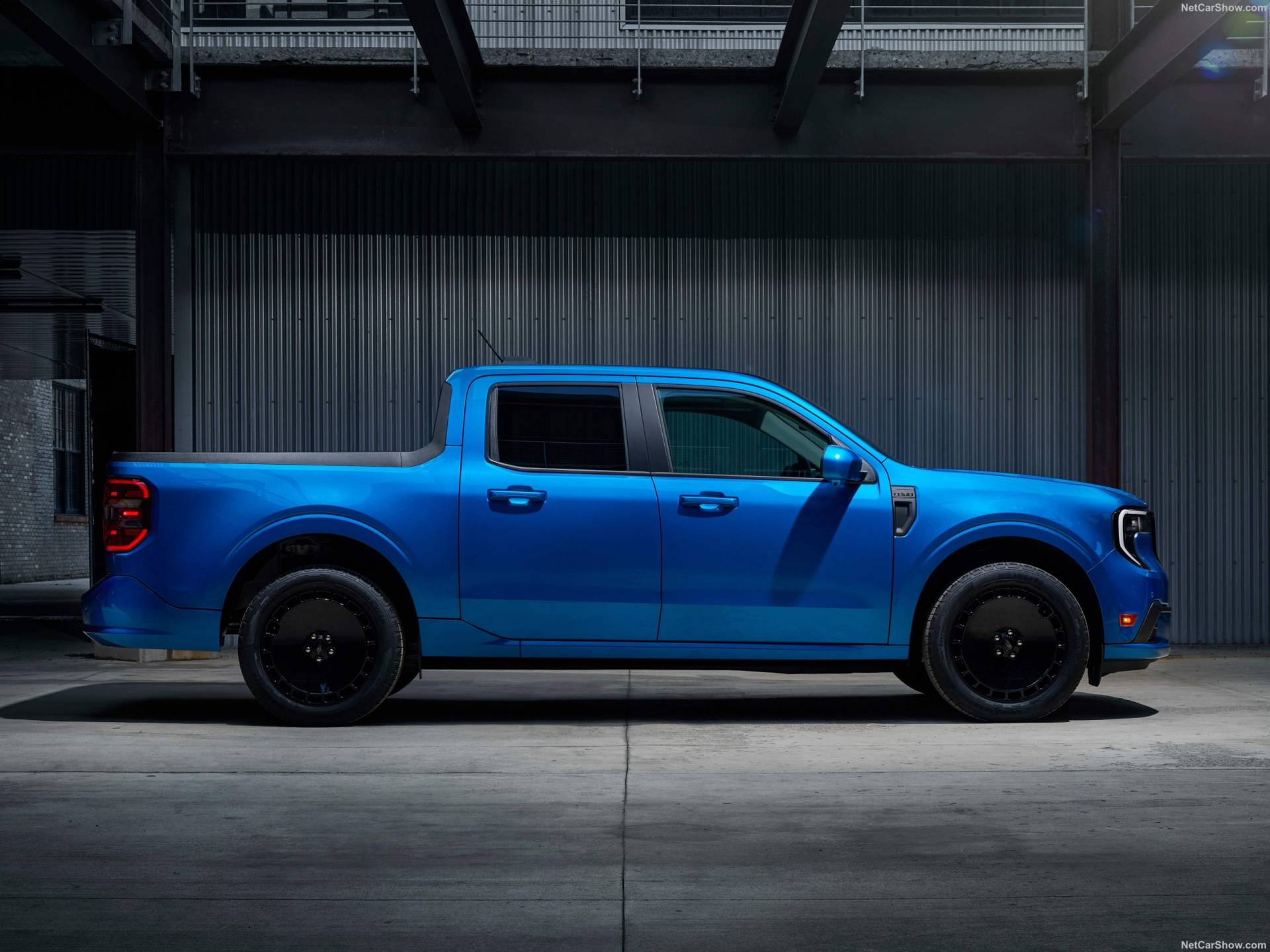 2025 Ford Maverick Lobo