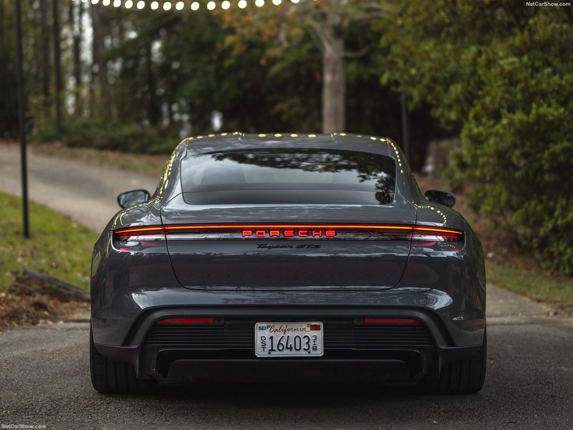2025 Porsche Taycan GTS