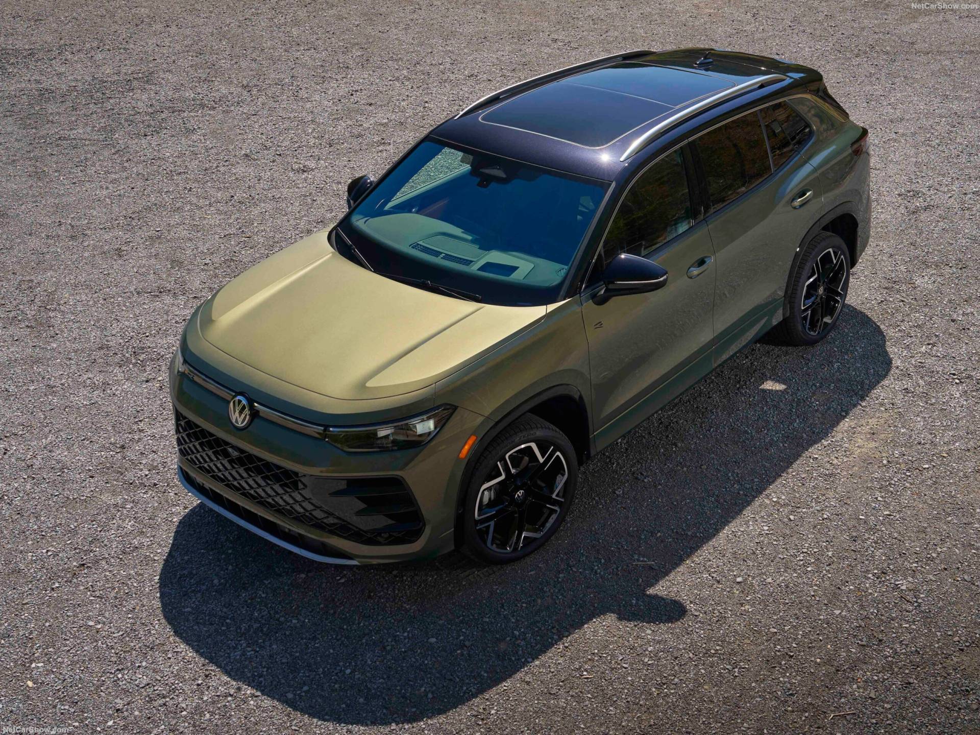 2026 Volkswagen Tiguan SEL R-Line Turbo