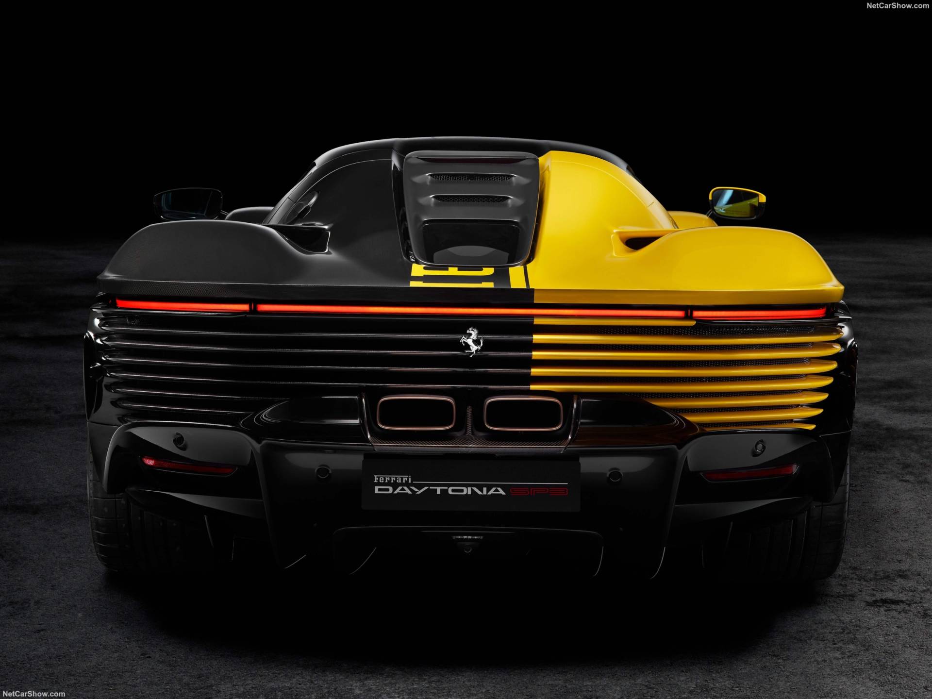 2025 Ferrari Daytona SP3 Tailor Made