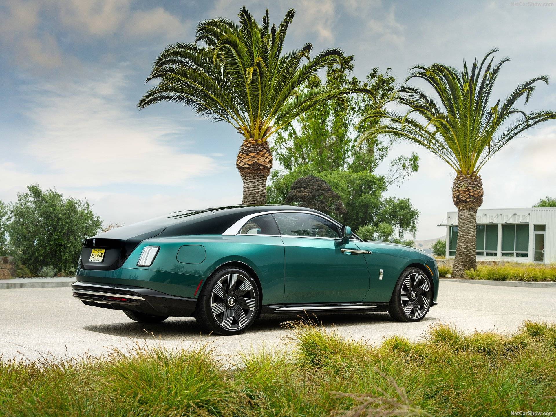 2024 Rolls-Royce Spectre