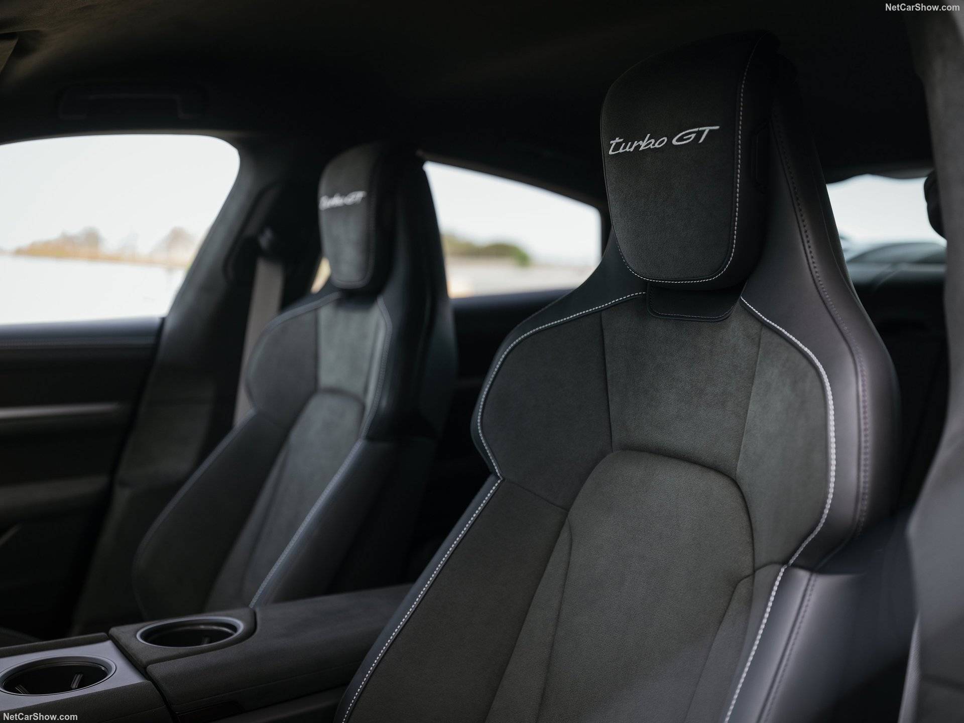 2025 Porsche Taycan Turbo GT