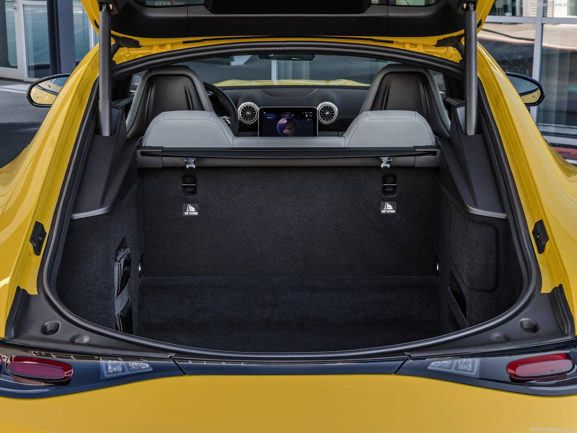 2025 Mercedes-Benz AMG GT 43 Coupe