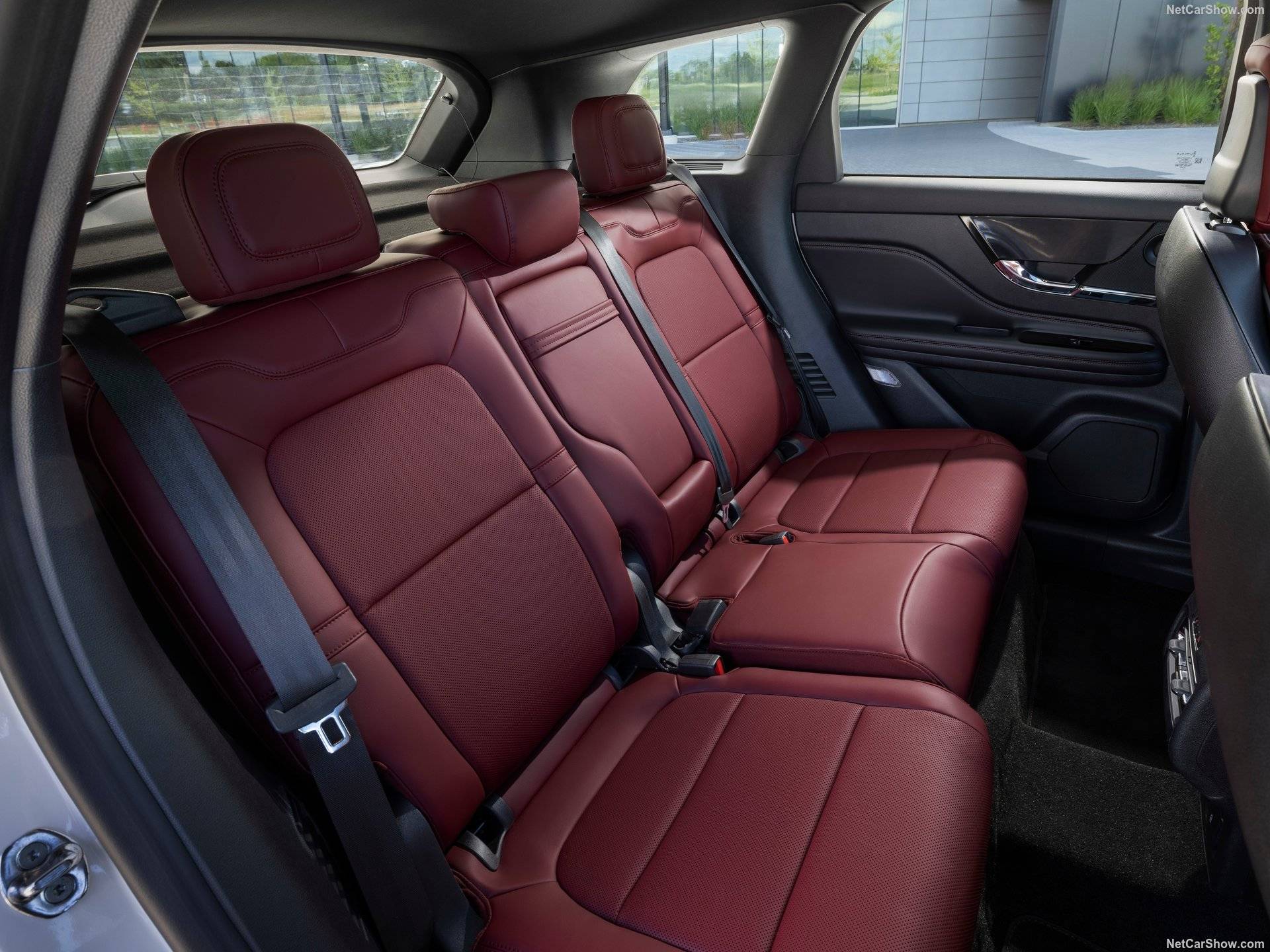 2025 Lincoln Corsair