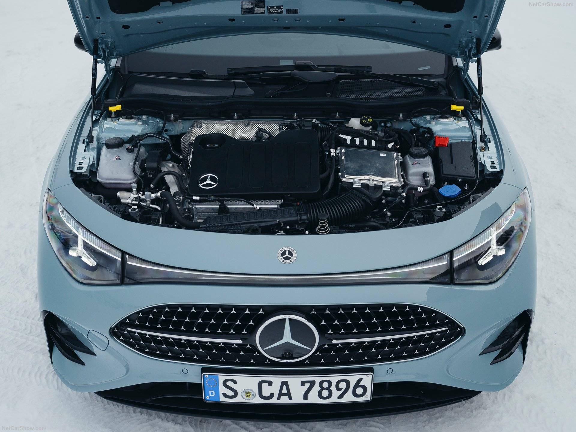 2026 Mercedes-Benz CLA hybrid