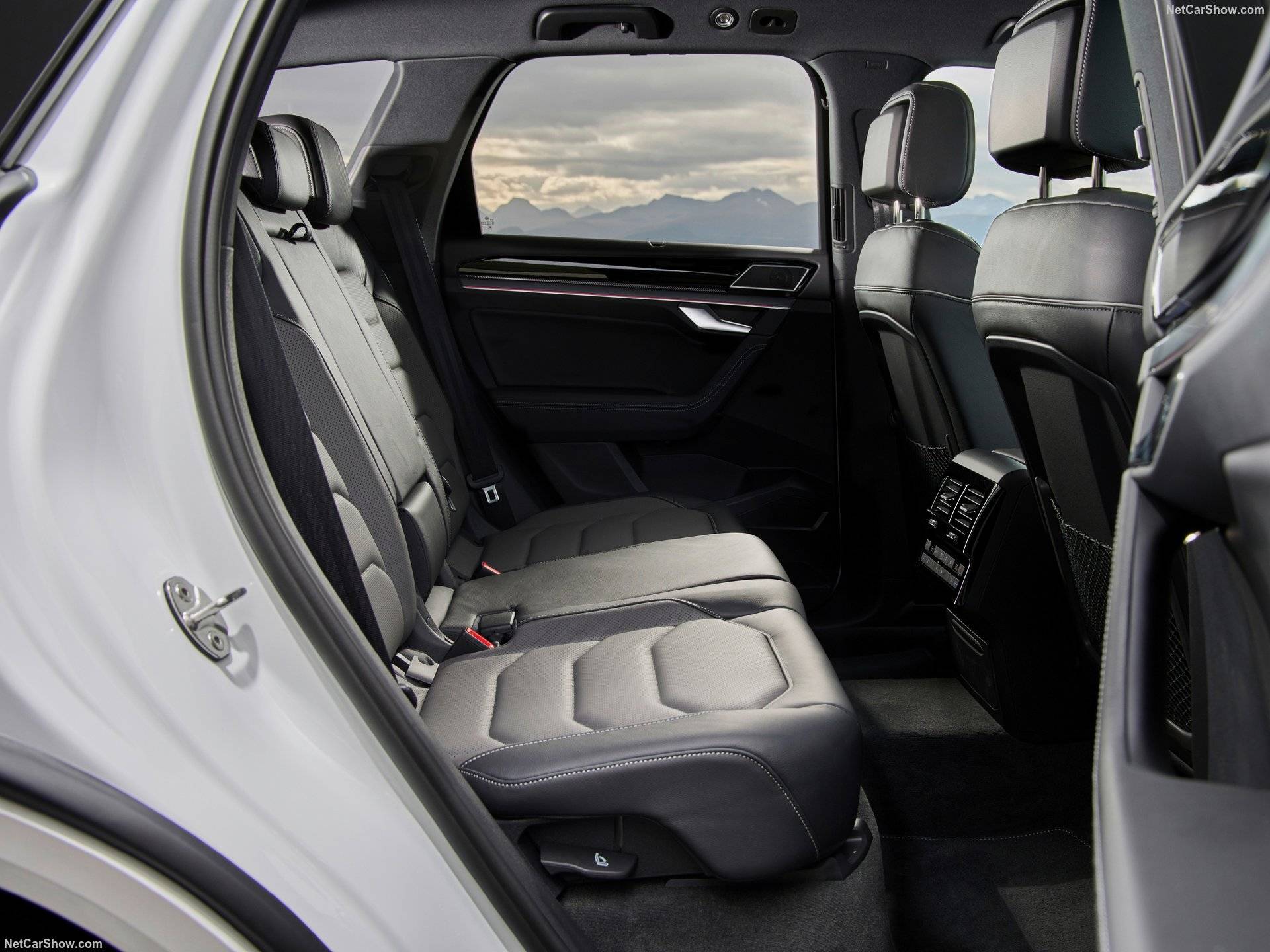 2024 Volkswagen Touareg