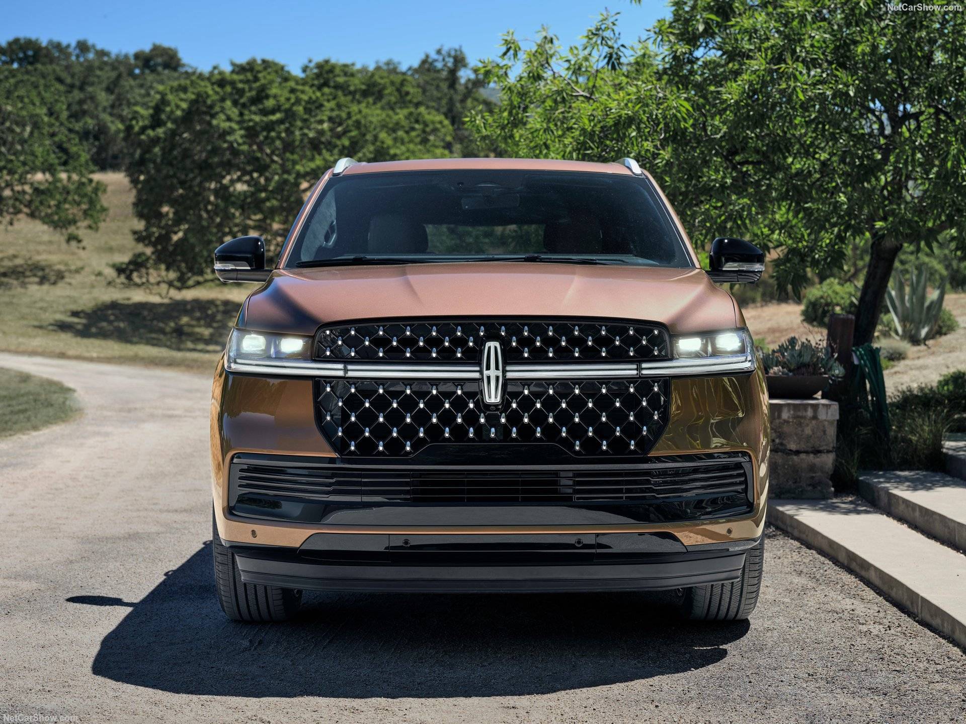 2025 Lincoln Navigator