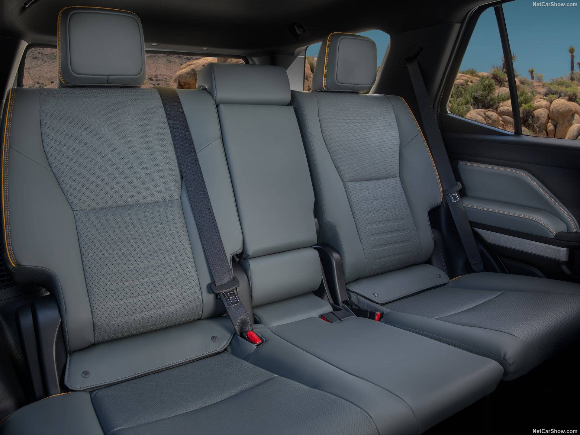 2025 Toyota 4Runner Trailhunter