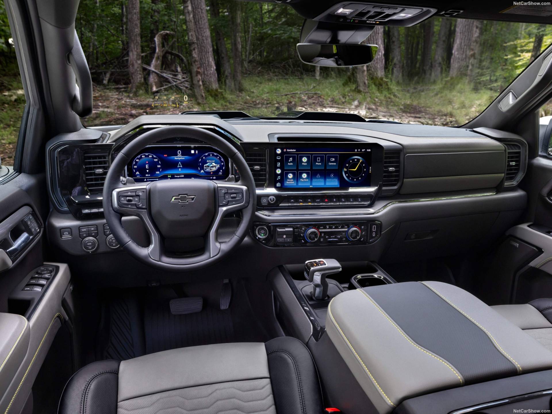 2025 Chevrolet Silverado