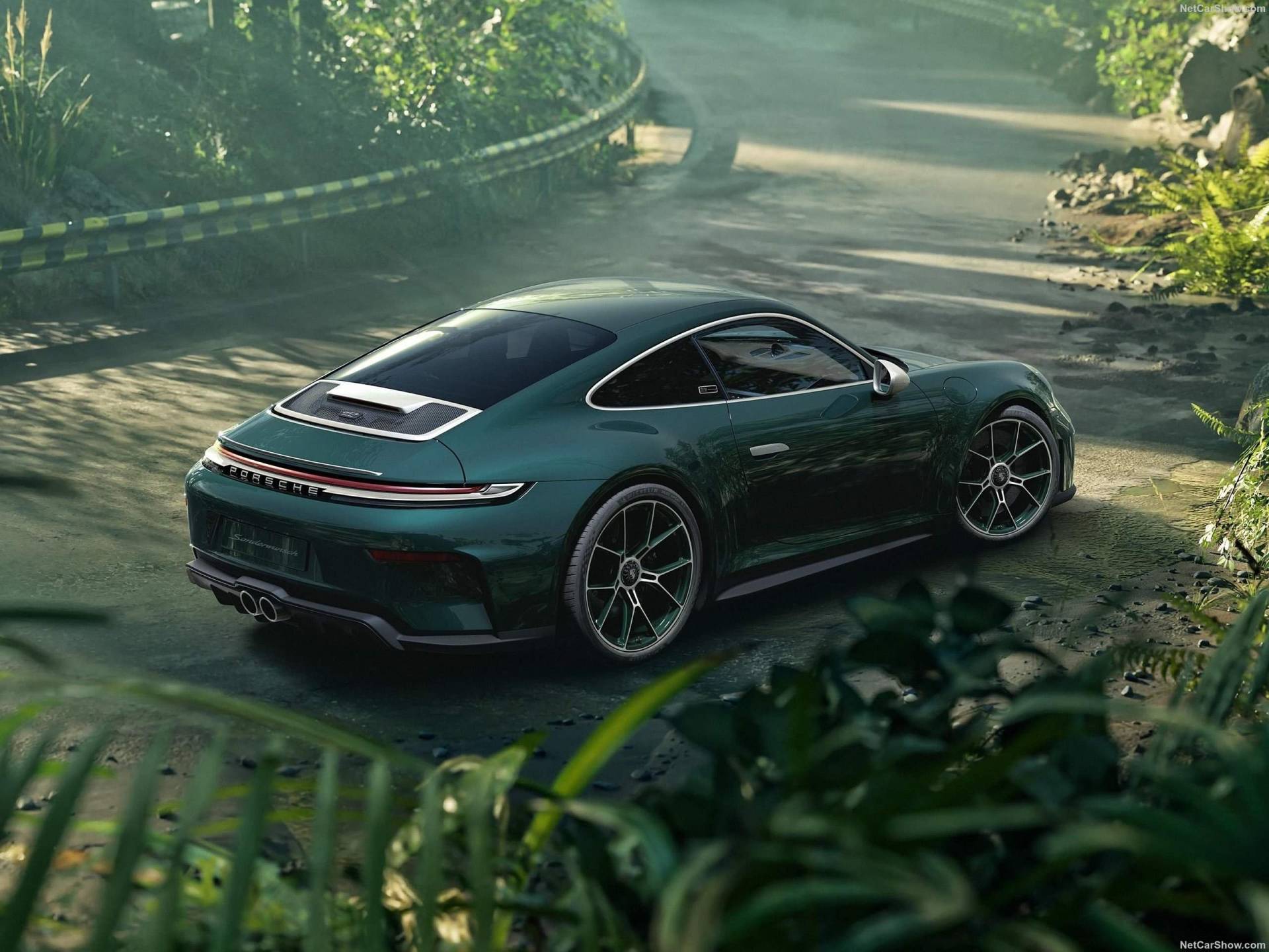 2025 Porsche 911 GT3 Touring Ocelot