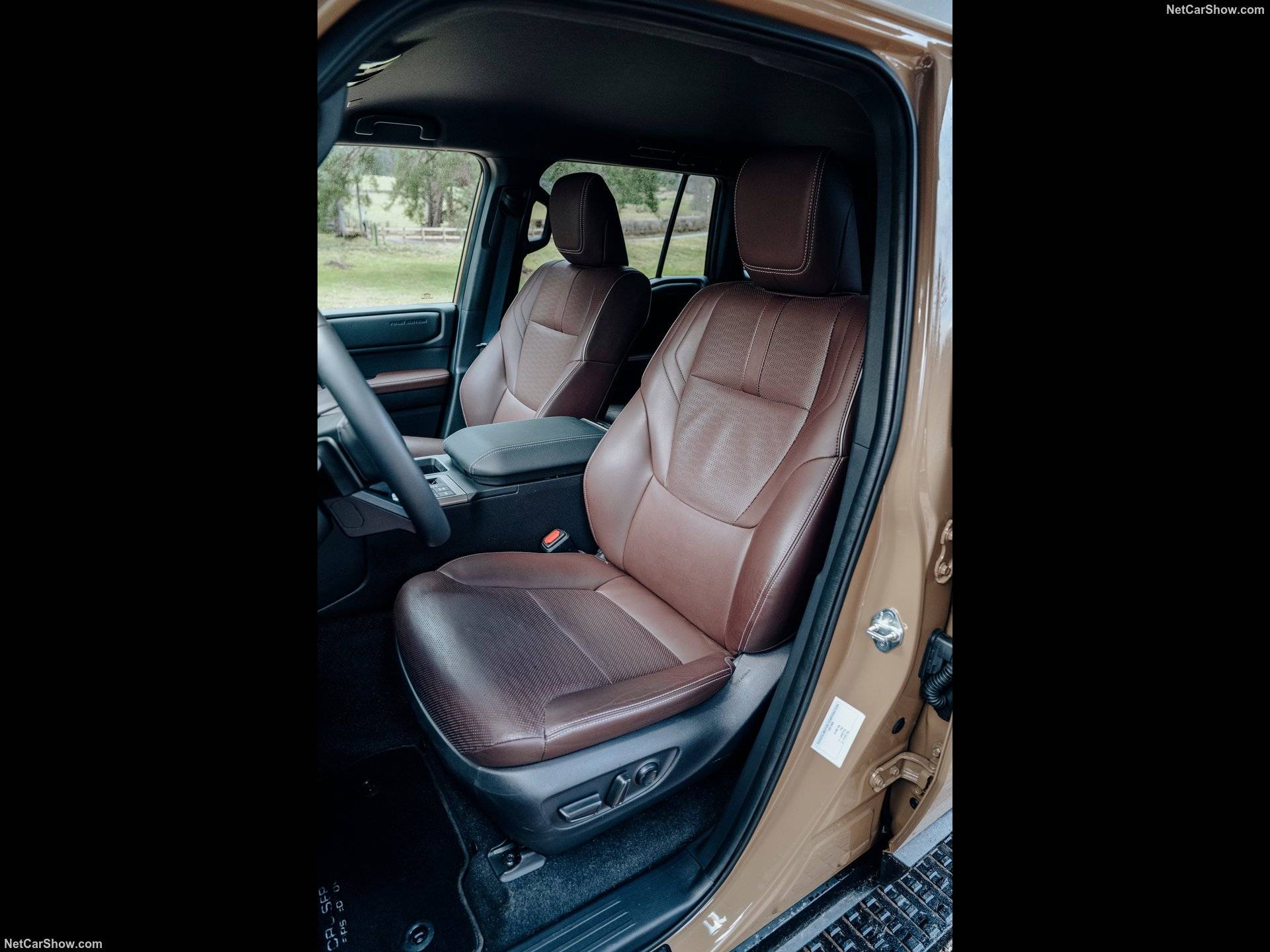 2025 Toyota Land Cruiser 250