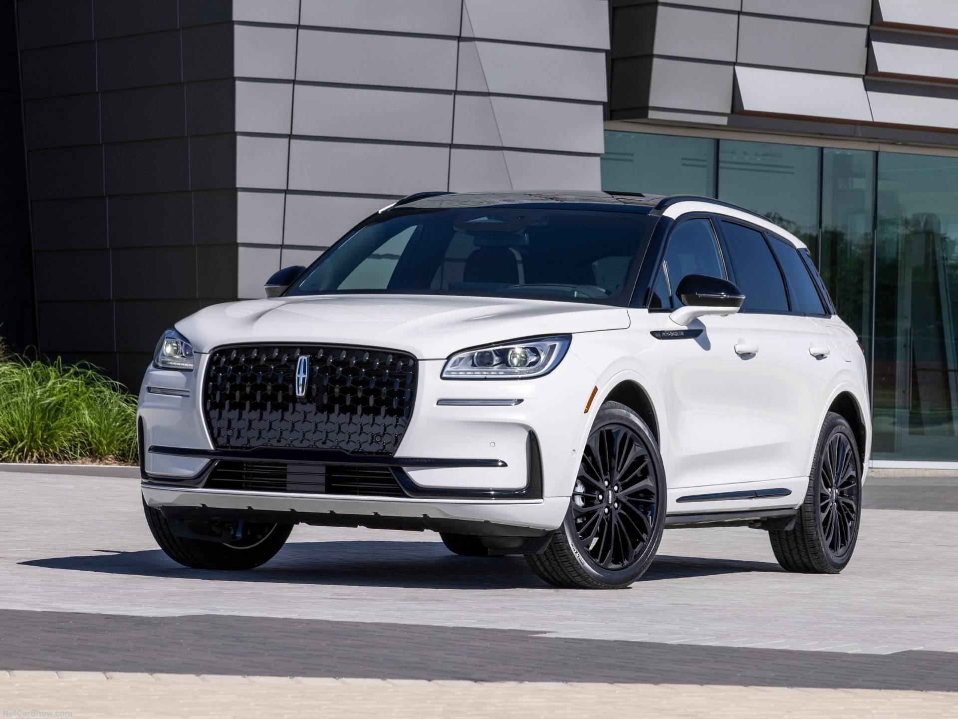 2025 Lincoln Corsair