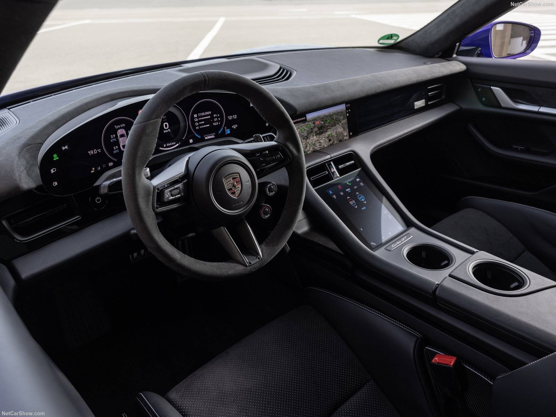 2025 Porsche Taycan Turbo GT