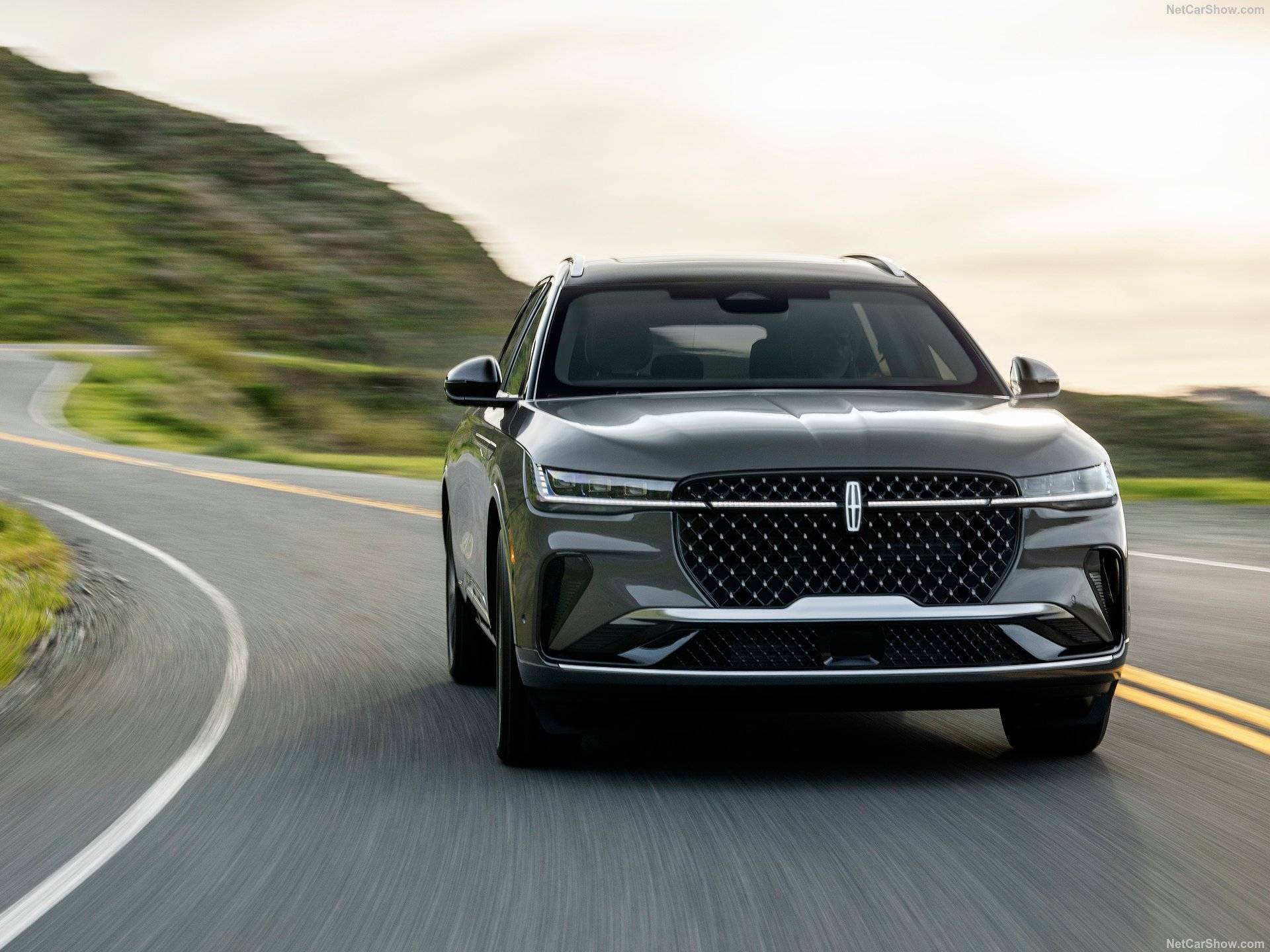 2025 Lincoln Nautilus