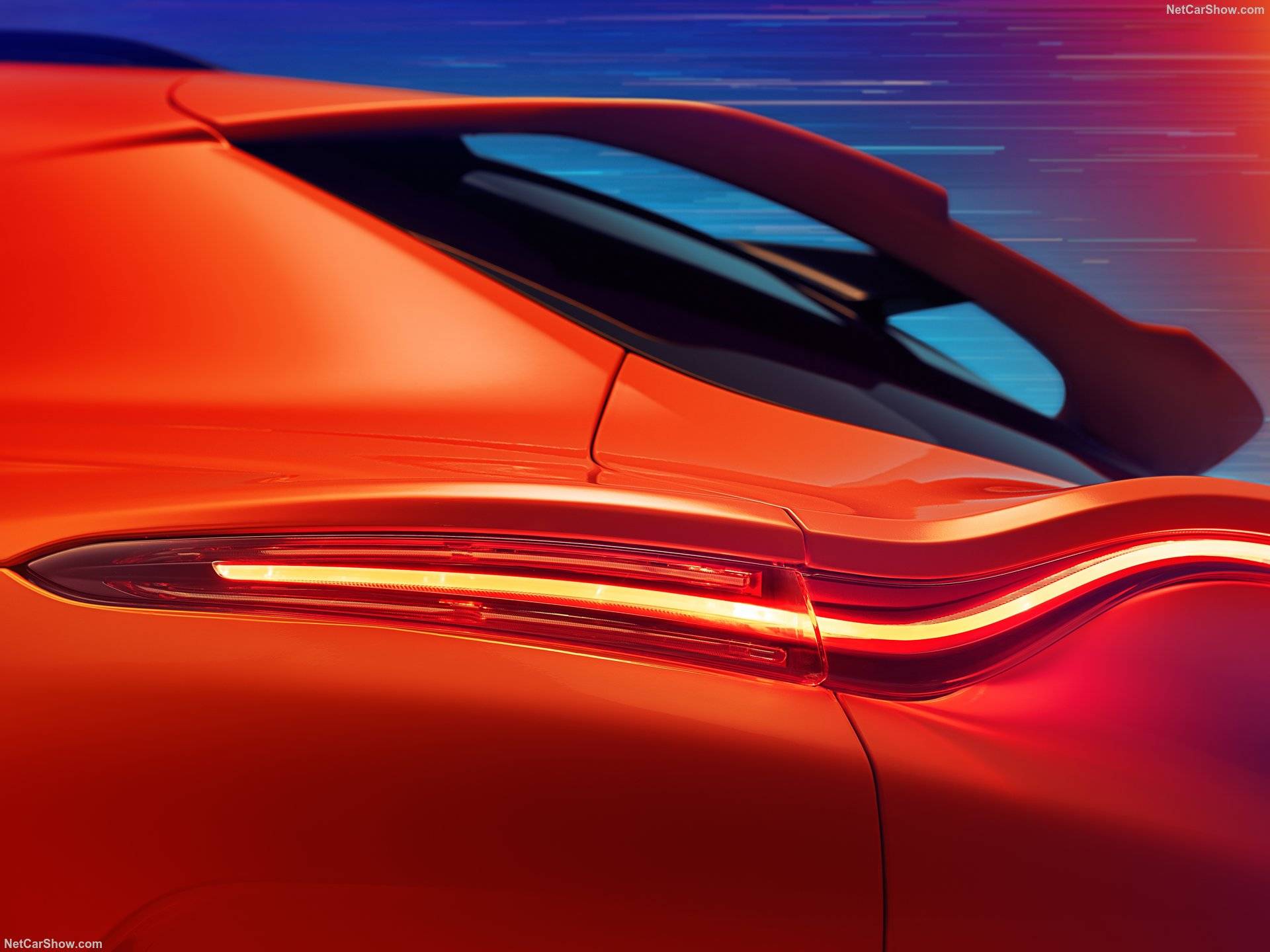 2024 Aston Martin DBX707