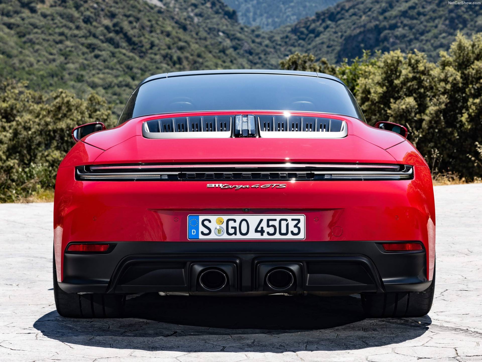 2025 Porsche 911 Targa 4 GTS