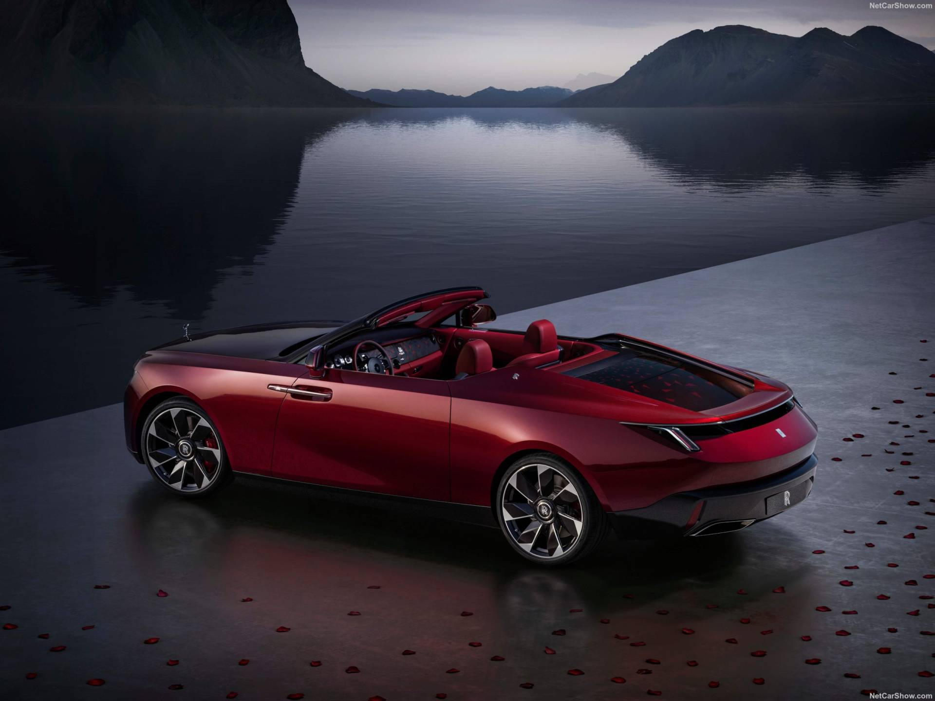 2025 Rolls-Royce Droptail La Rose Noire