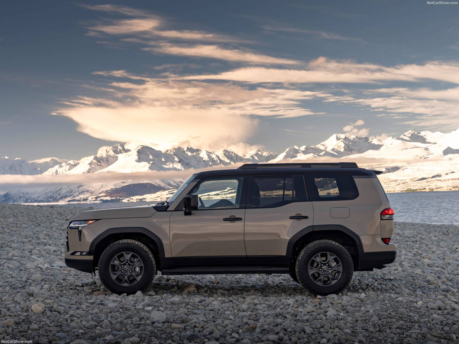 2025 Lexus GX Overtrail