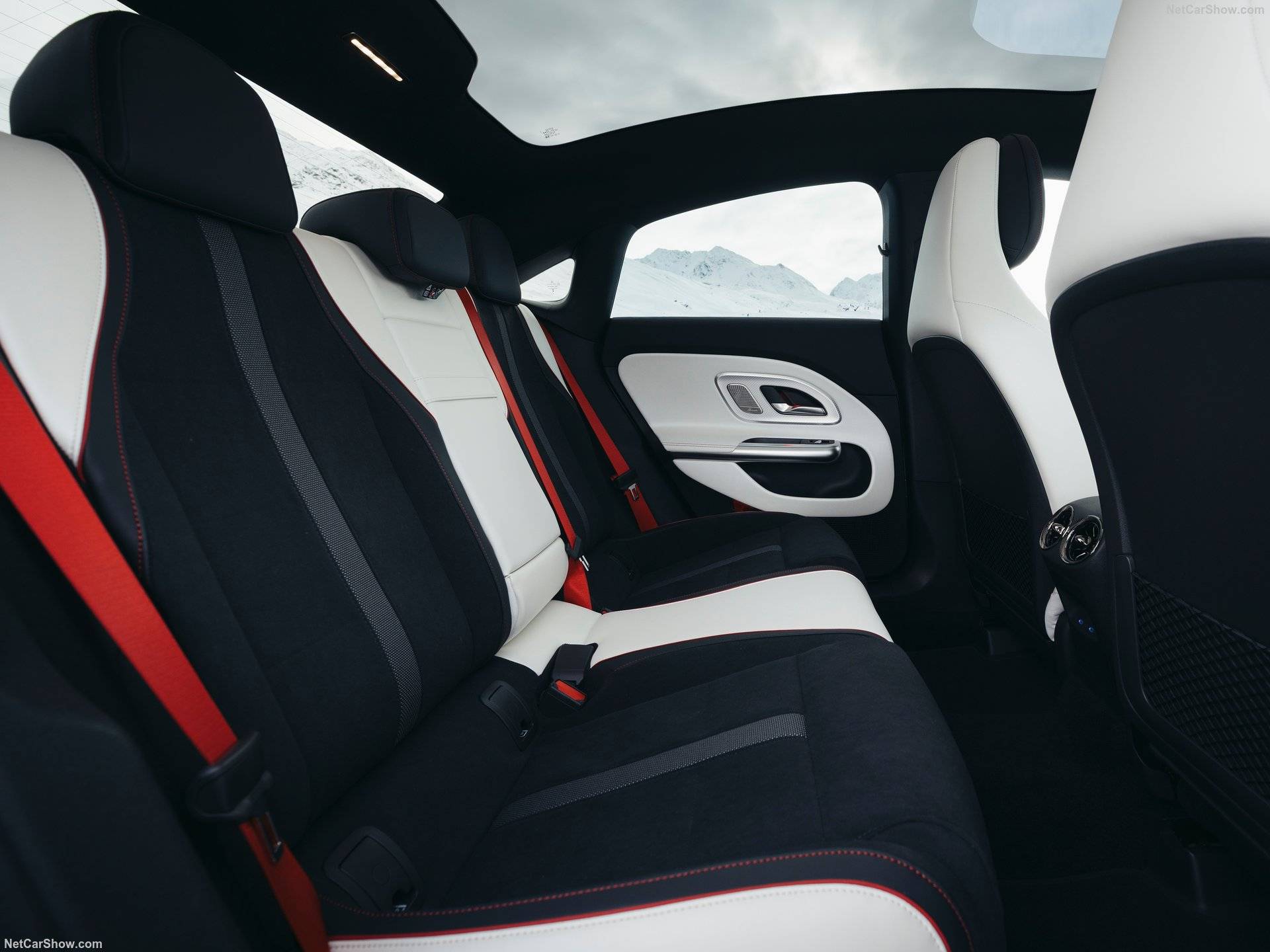 2026 Mercedes-Benz CLA hybrid