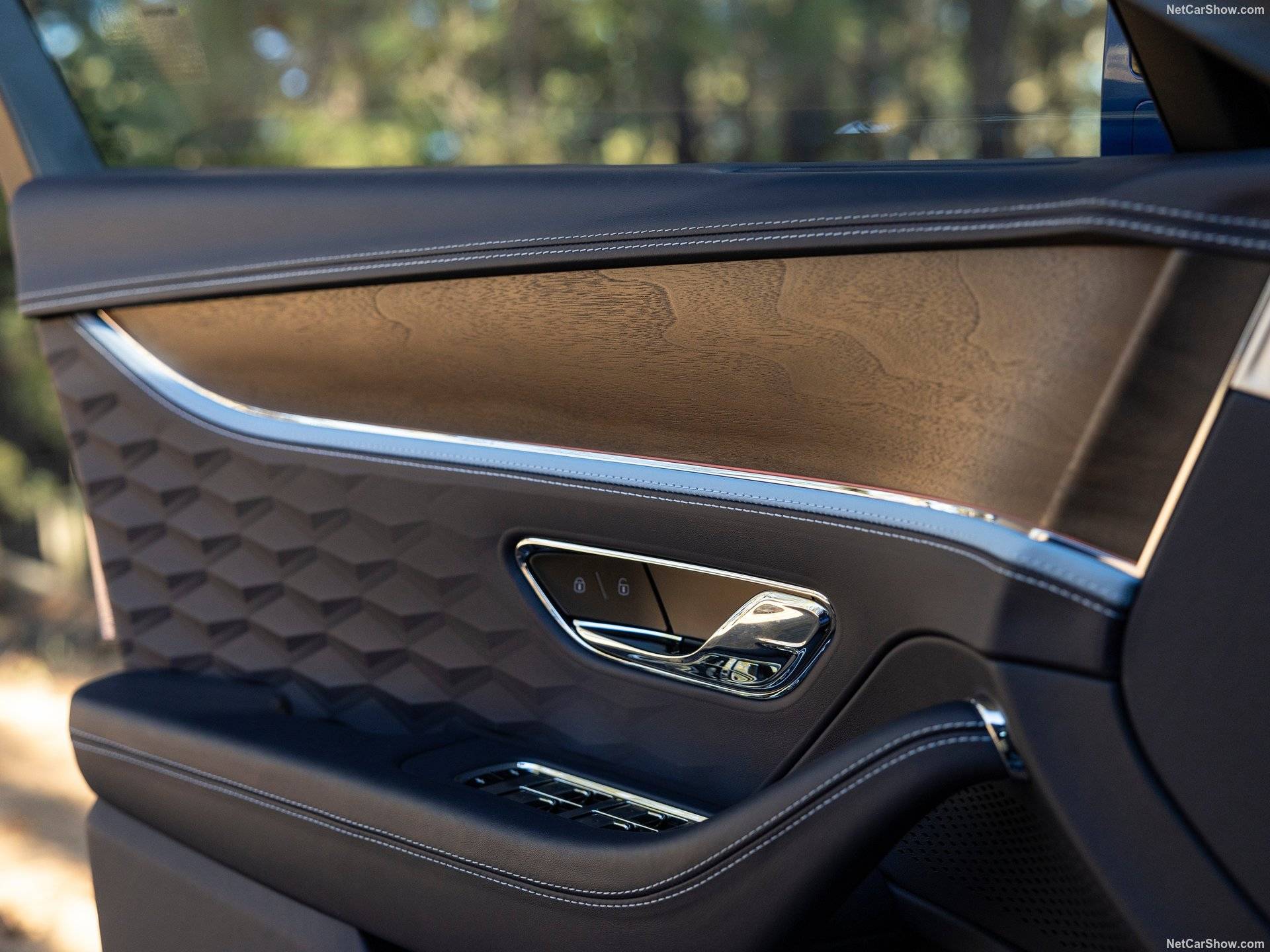 2025 Bentley Flying Spur Speed