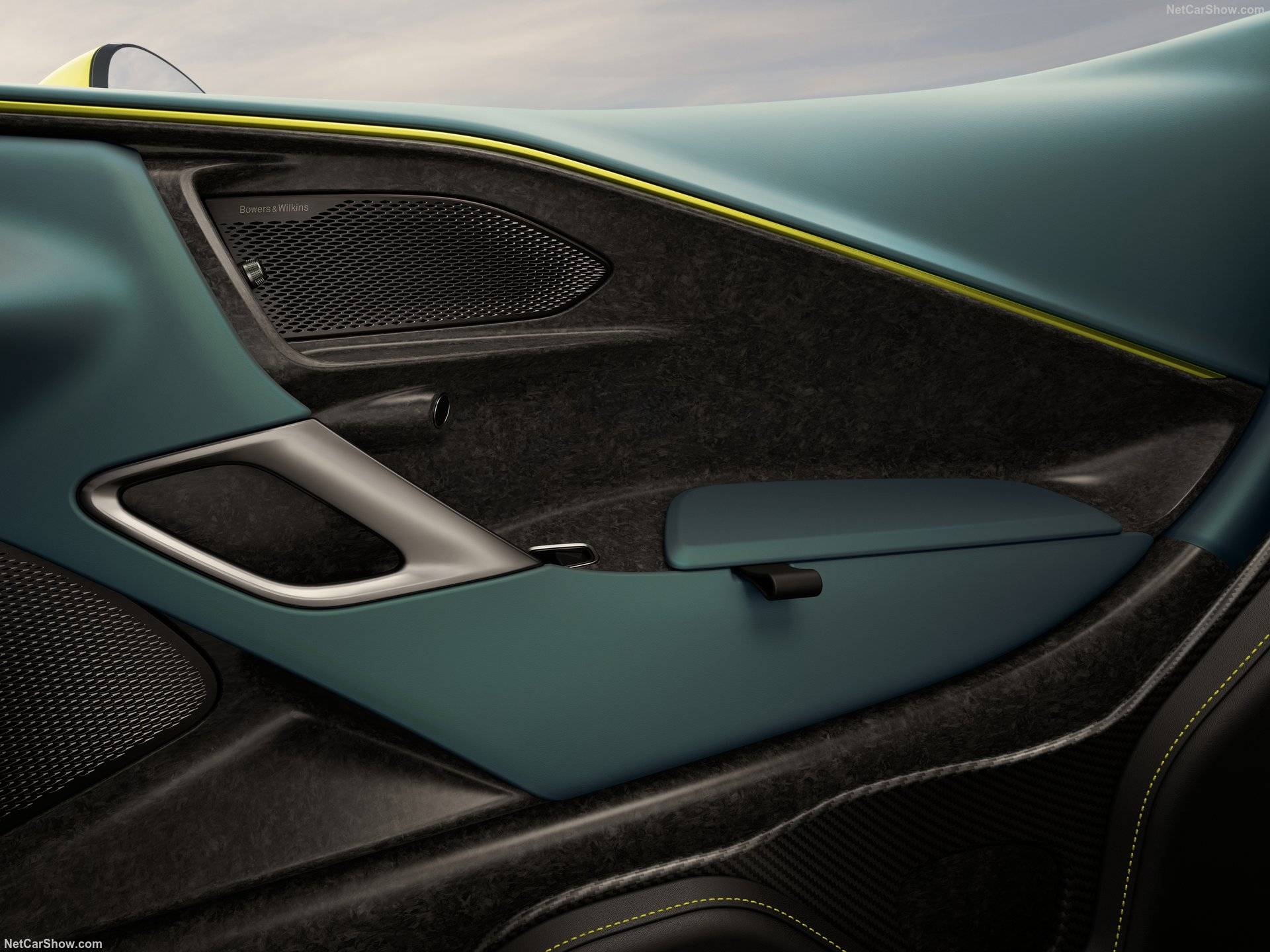 2026 Aston Martin Valhalla