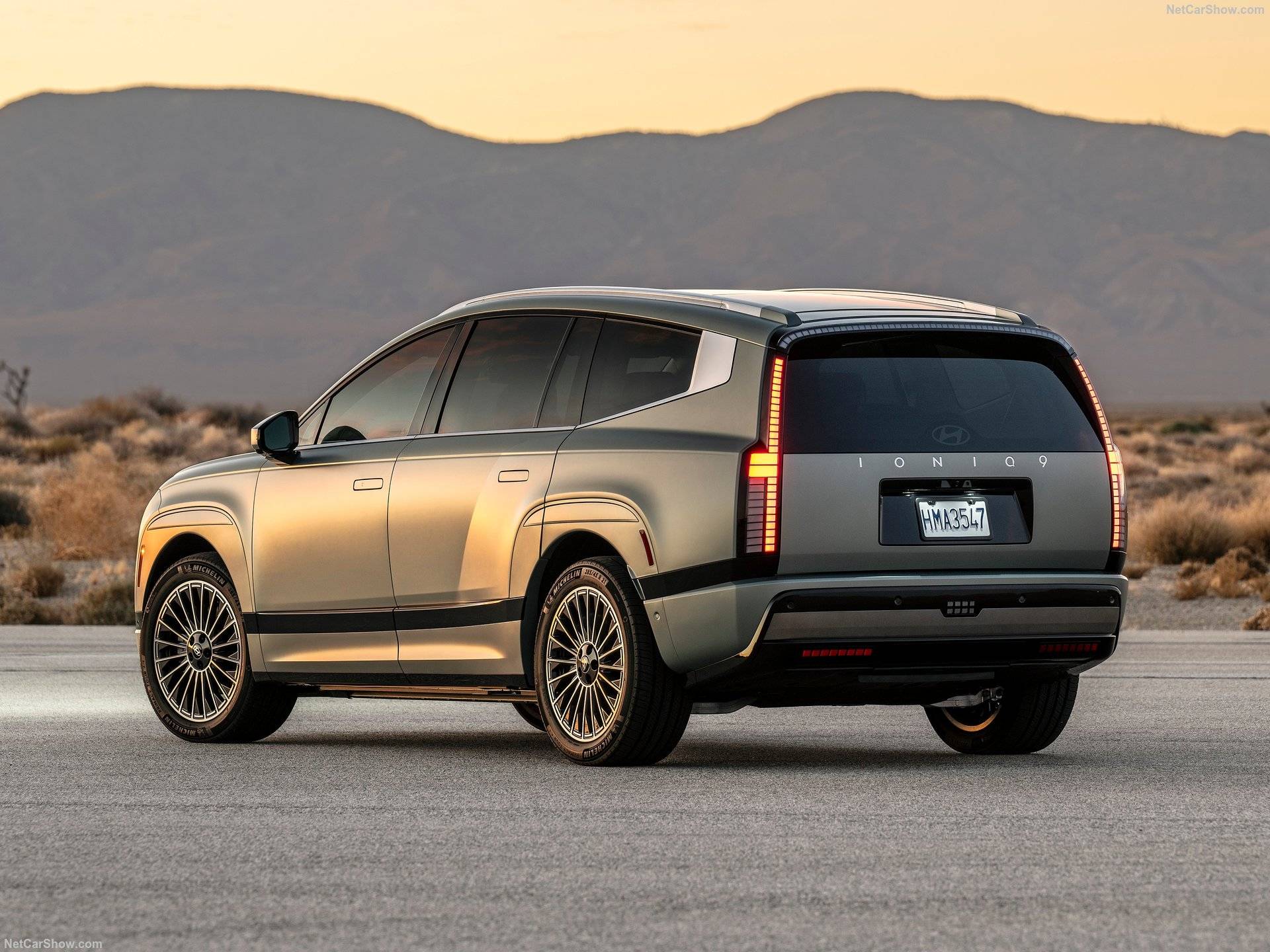 2026 Hyundai Ioniq 9