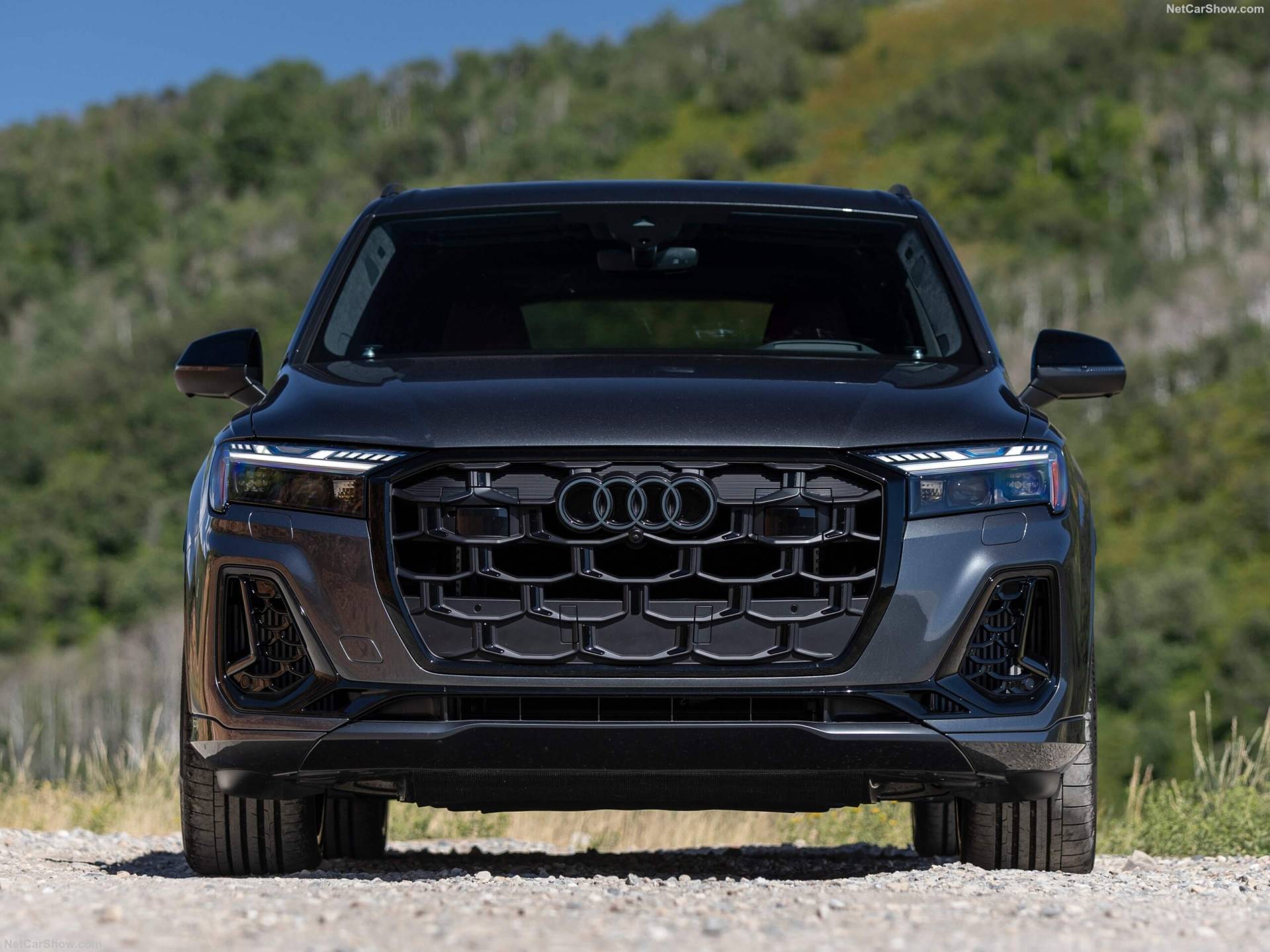 2025 Audi SQ7