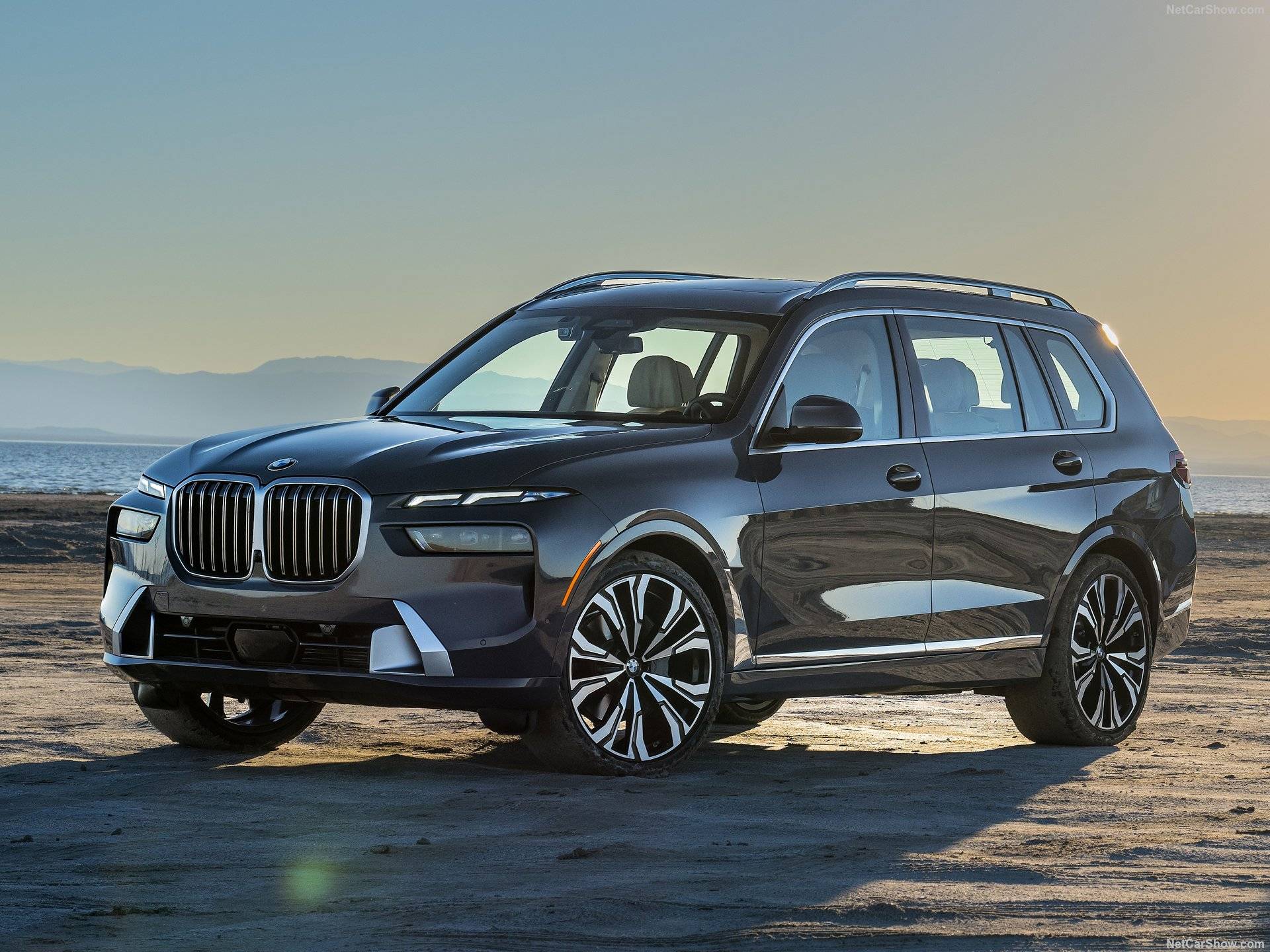 2025 bmw x7
