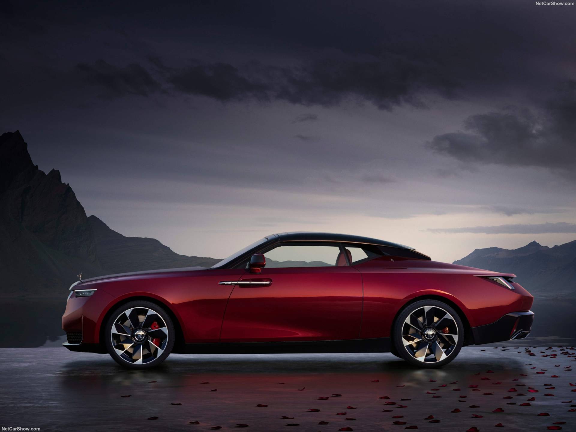 2025 Rolls-Royce Droptail La Rose Noire