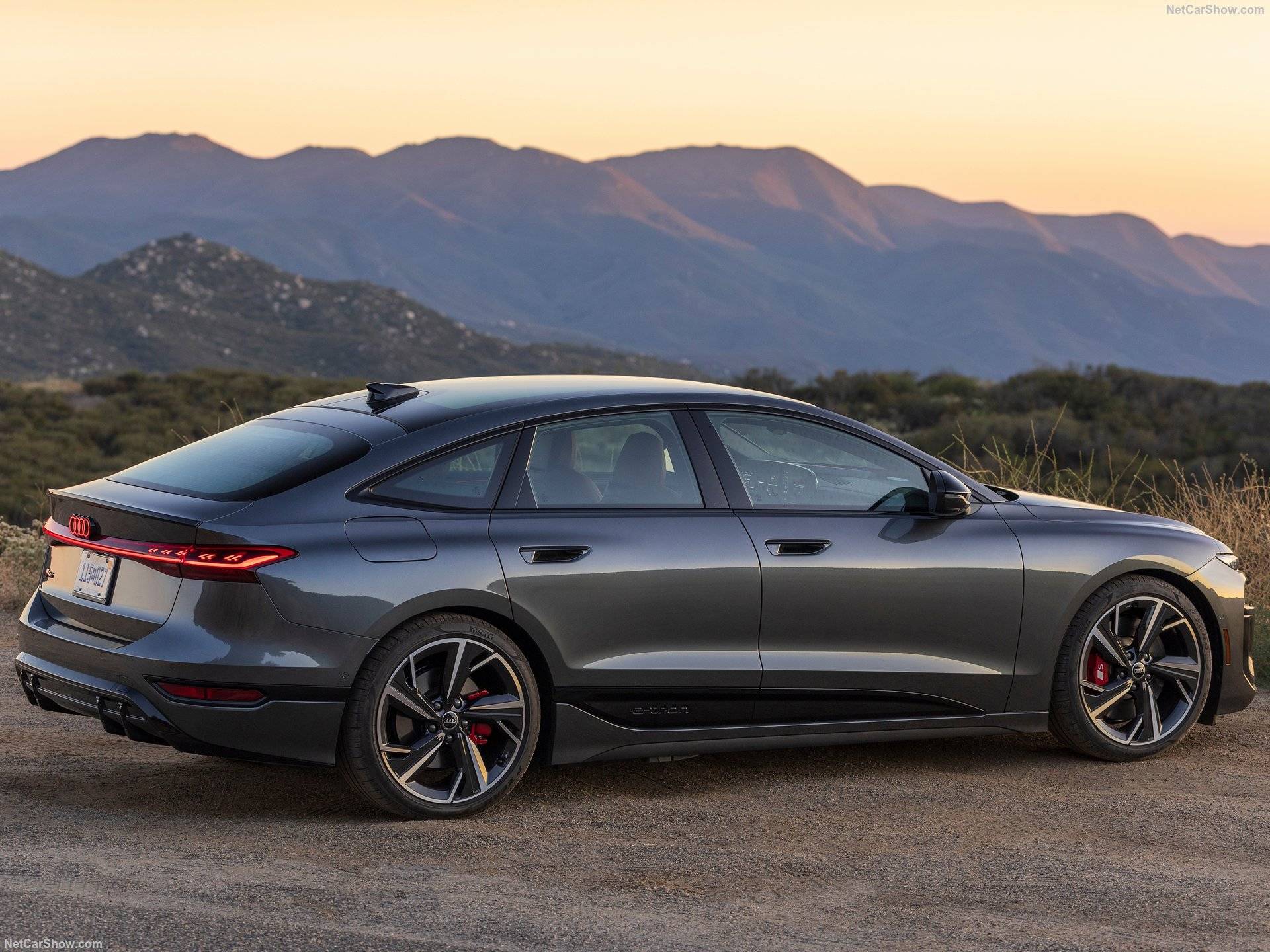 2025 Audi S6 Sportback e-tron