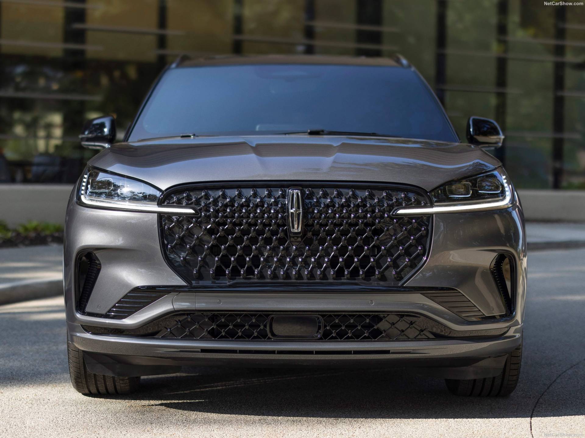 2025 Lincoln Aviator