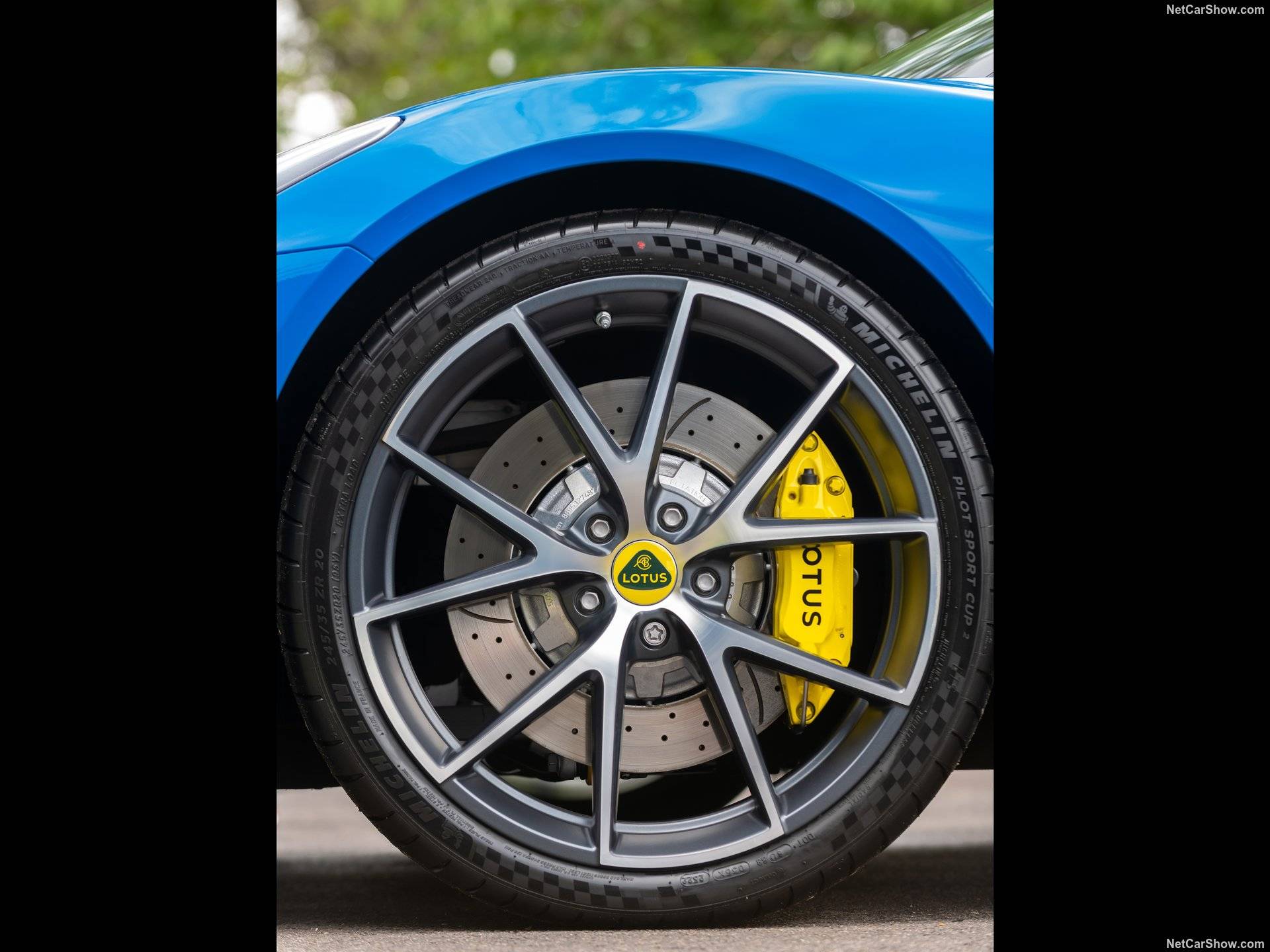 2024 Lotus Emira i4